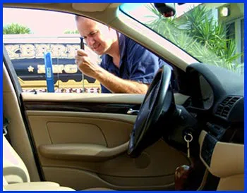 Mid Wilshire CA Locksmith Store Mid Wilshire, CA 323-348-1830